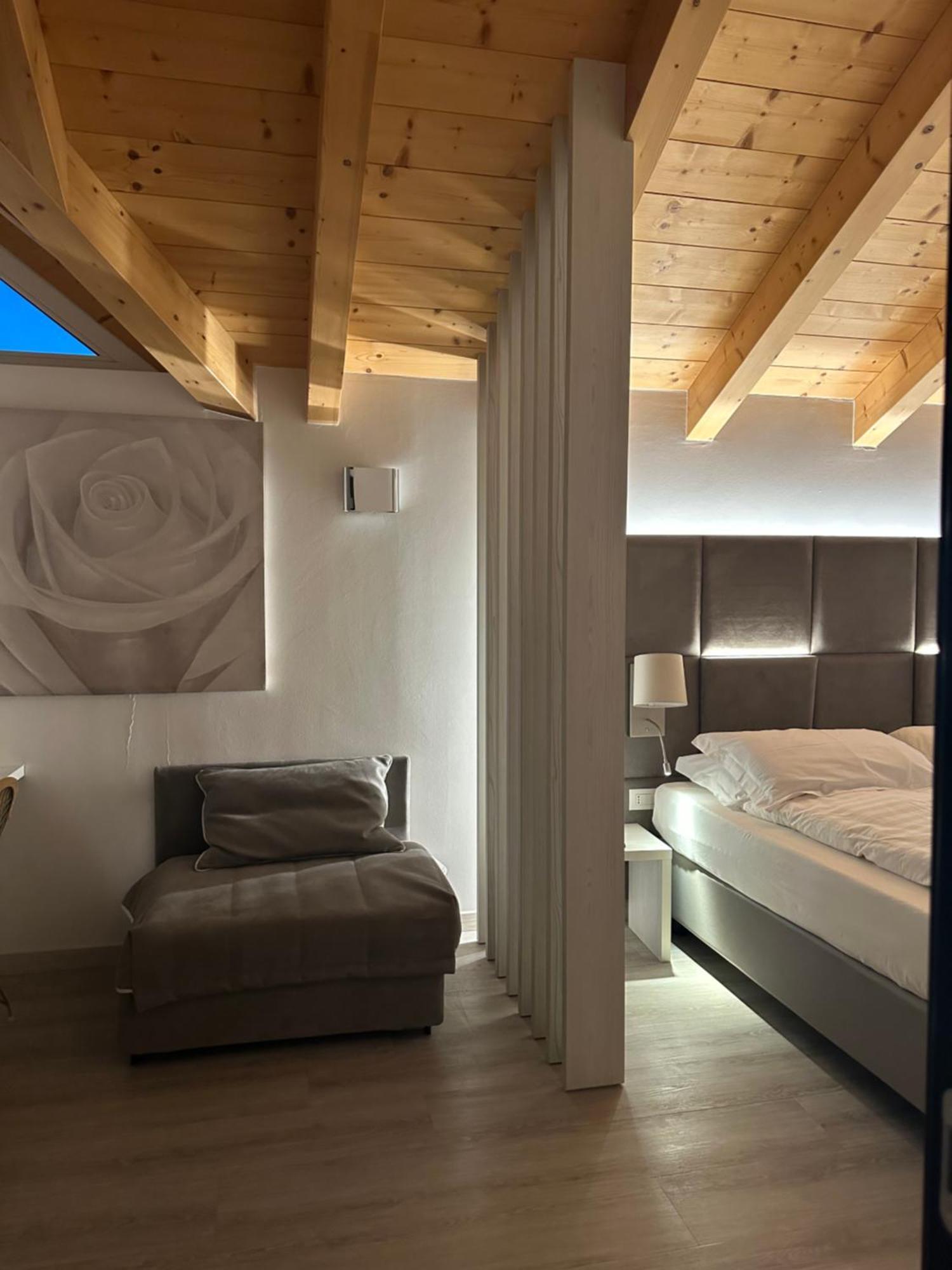 Rosensuite La Residenza Del Rosengarten Pinzolo Eksteriør billede