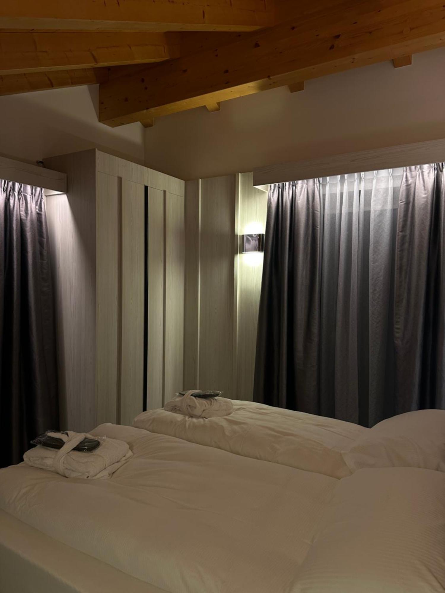 Rosensuite La Residenza Del Rosengarten Pinzolo Eksteriør billede