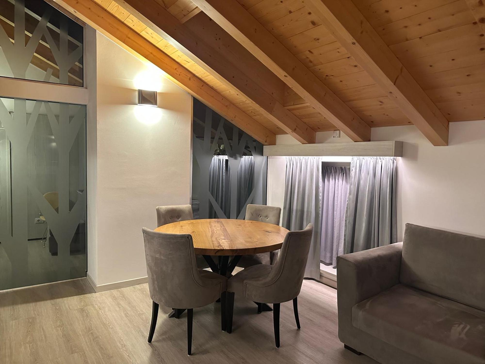 Rosensuite La Residenza Del Rosengarten Pinzolo Eksteriør billede